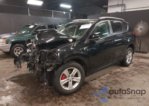2013 Toyota Rav4 Xle z USA, uszkodzony, nr VIN 2T3RFREV7DW113797